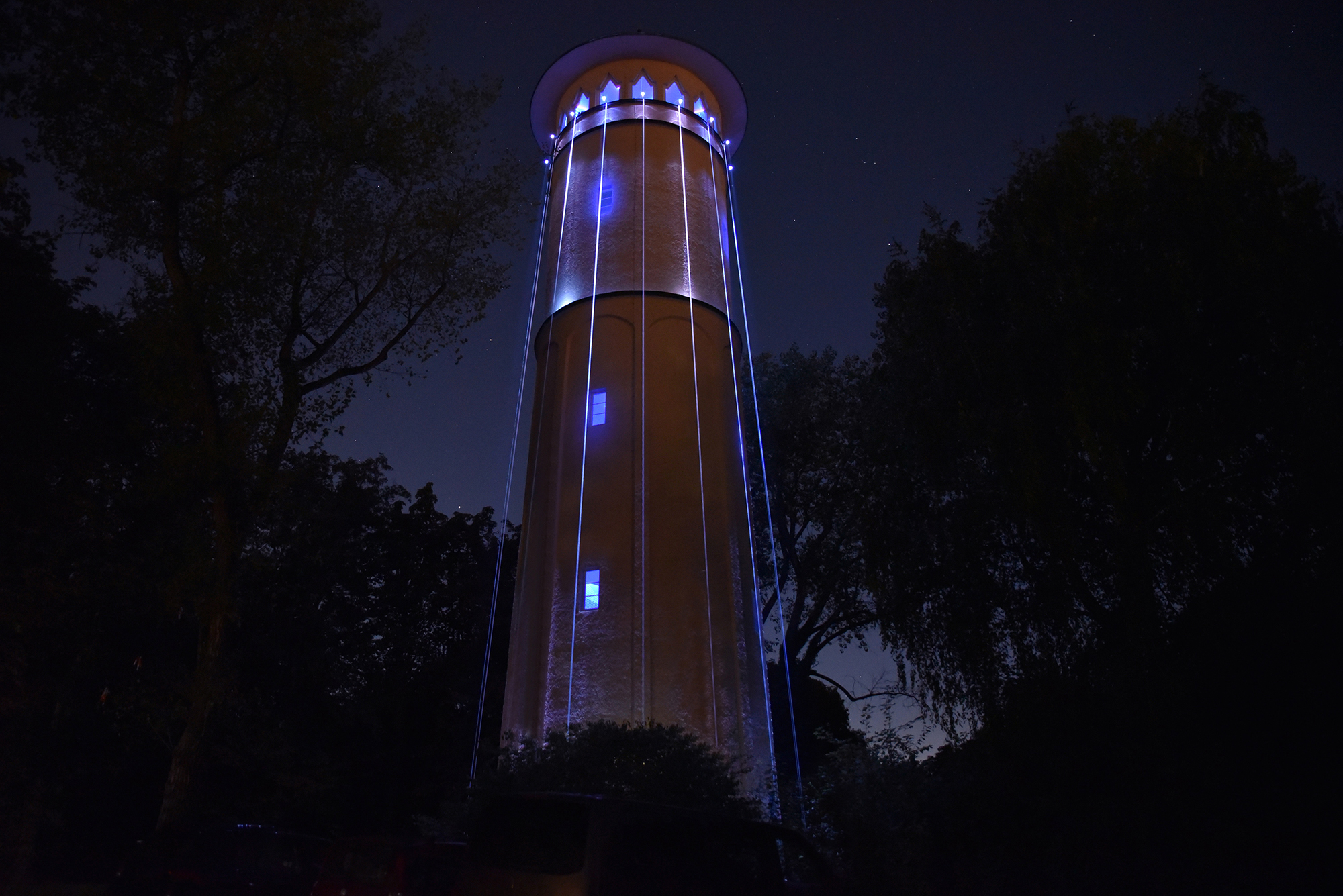 Lines up Lighthouse 1